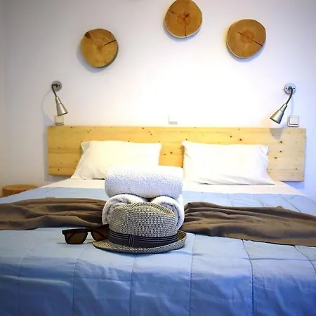 Hotel Lefka And 2*